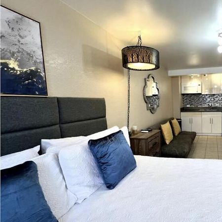 King Bed, Spacious, Legal, View โฮโนลูลู ภายนอก รูปภาพ